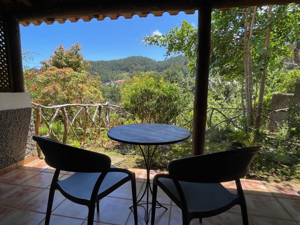 Casas De Campo Do Pomar B&B - Self Check-In Santana  Exterior photo