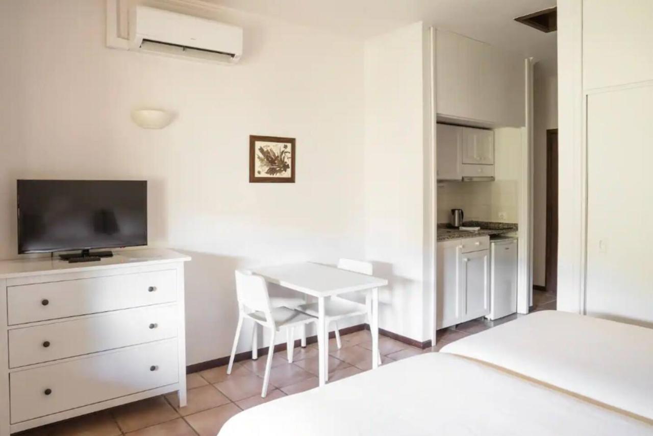 Casas De Campo Do Pomar B&B - Self Check-In Santana  Exterior photo