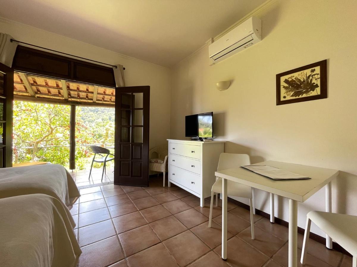 Casas De Campo Do Pomar B&B - Self Check-In Santana  Exterior photo