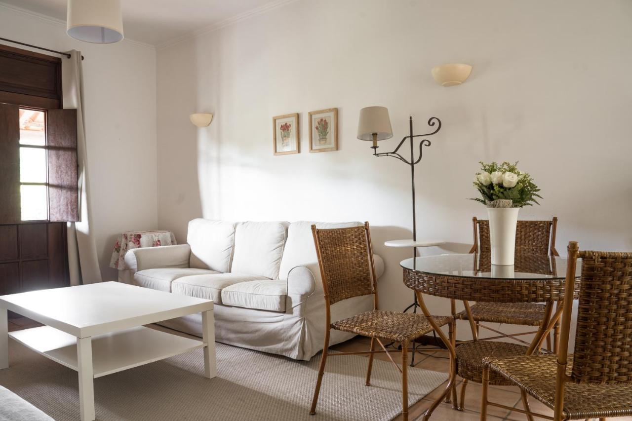 Casas De Campo Do Pomar B&B - Self Check-In Santana  Exterior photo